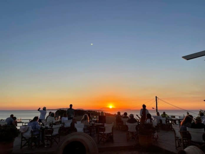 AKROTIRI LOUNGE CAFE ARILLAS CORFU