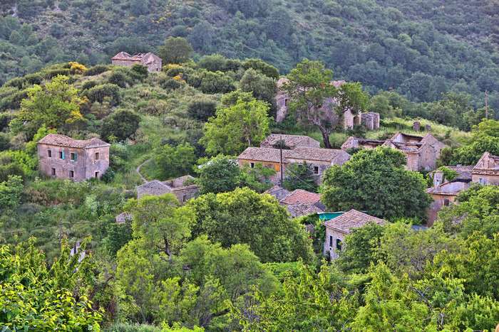 Abandoned village in Corfu, Greece - Old Perithia_tn