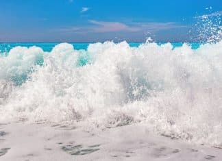 Myrtos beach, Kefalonia, waves