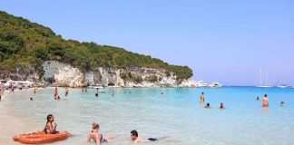 Voutoumi beach Antipaxos Ionian islands Greece_tn