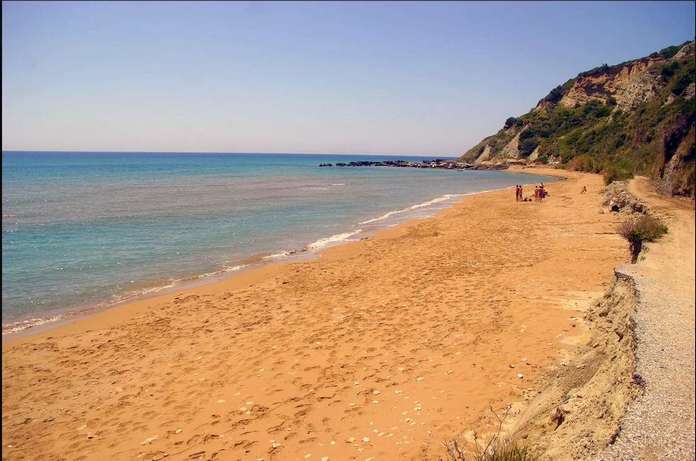 Gardenos beach corfu greece_tn