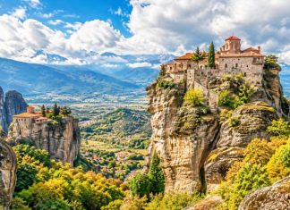 Why More Travelers Are Choosing Greece in September and October meteora-greece