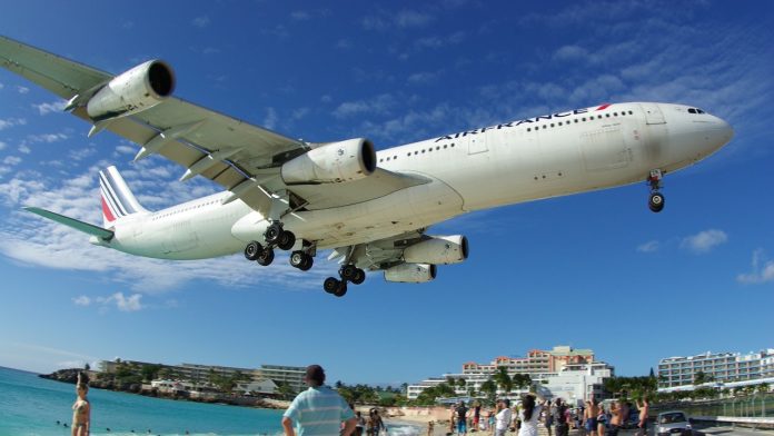 10 Most Dangerous Airports in The World 10 Most Dangerous Airports in The World