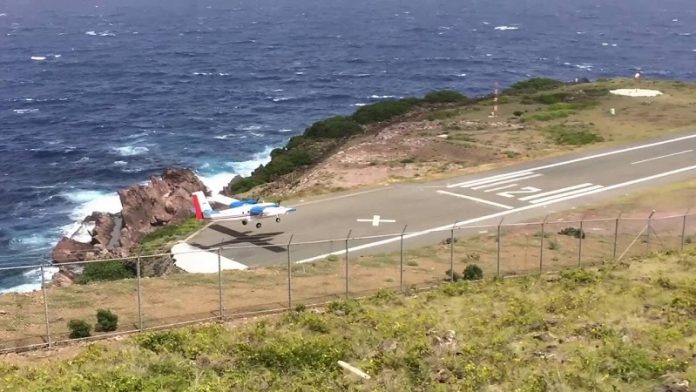 Juancho E. Yrausquin Airport